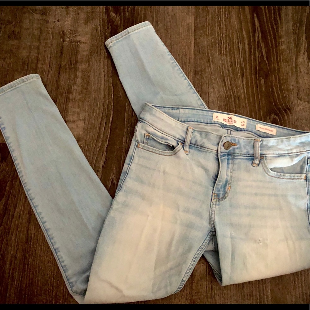 Hollister Jeans